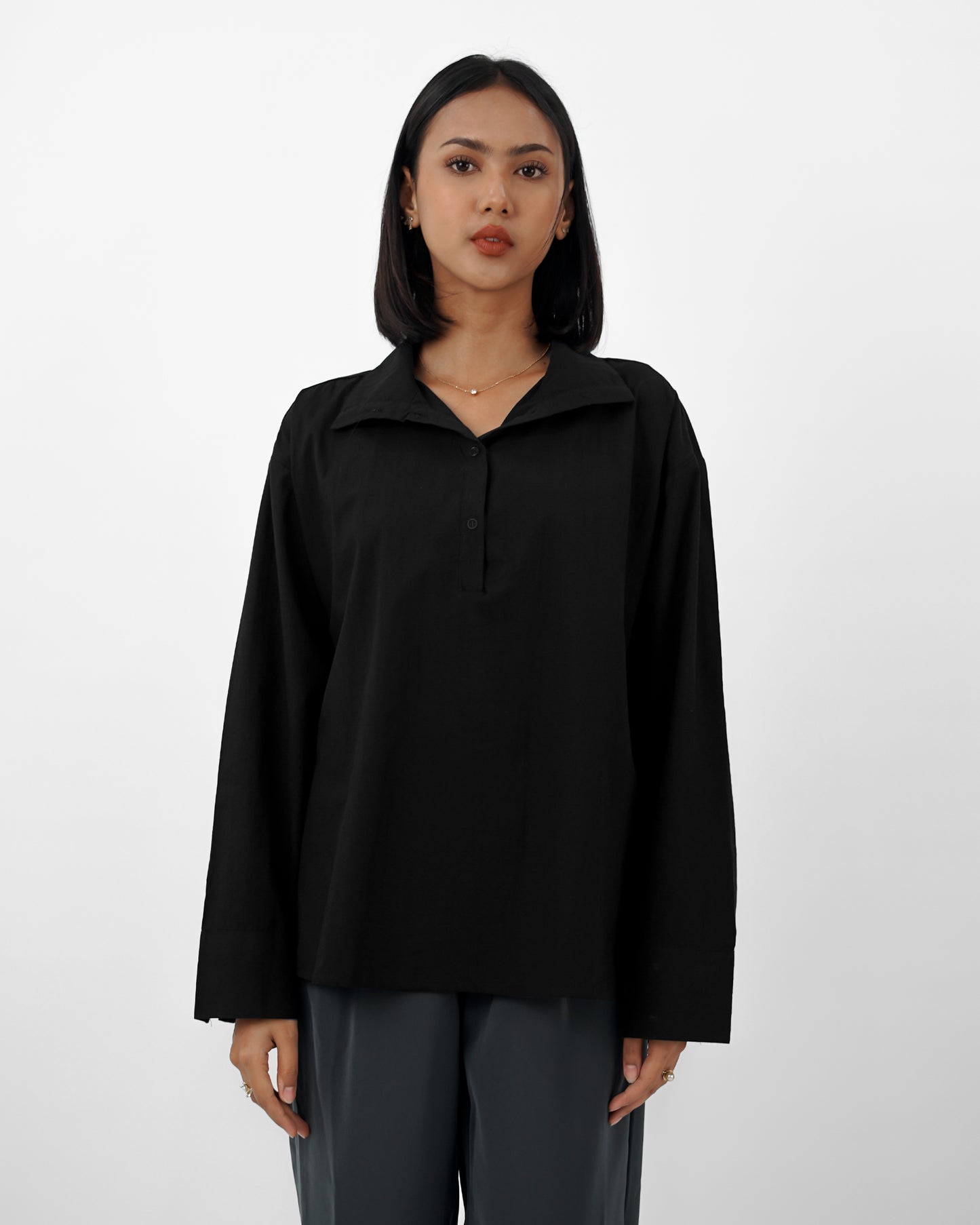 KEMEJA SMITH BERLIN X FLEN MUSO KEMEJA WANITA KELIA SHIRT